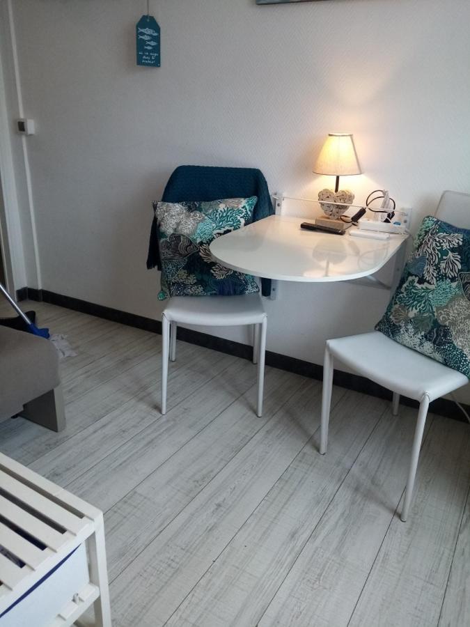 Le Petit Cabourg De La Cour Normande Studio Coeur De Ville -1 A 2 Personness מראה חיצוני תמונה